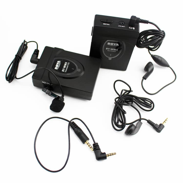 BOYA BY WM5 Wireless Lavalier Microphone System Pergear